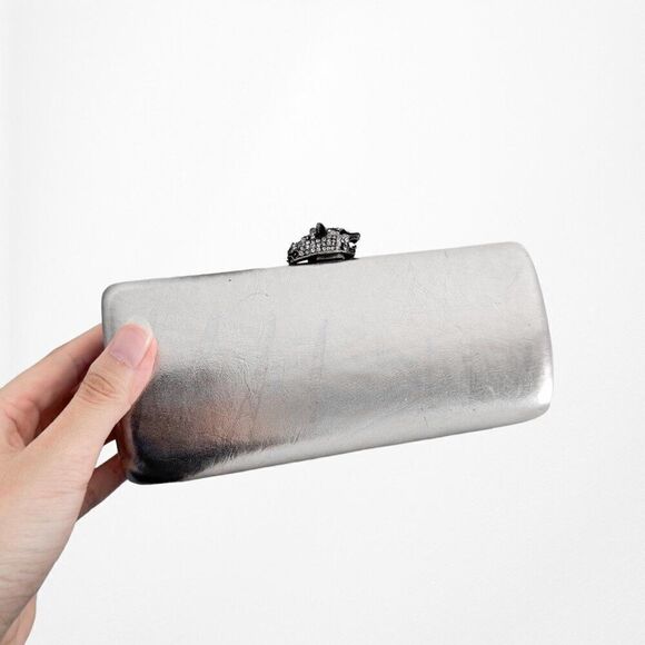 Small Rectangular Metallic Silver Gray Rhinestone Leather Look Clutch Bag - Picture 3 of 7